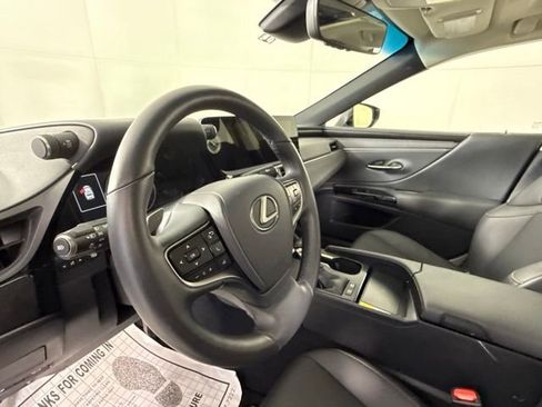 Certified 2025 Lexus ES 300h 300h image 15