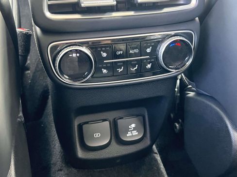 Used 2021 Genesis GV80 3.5T w/ Prestige Package 07 image 33