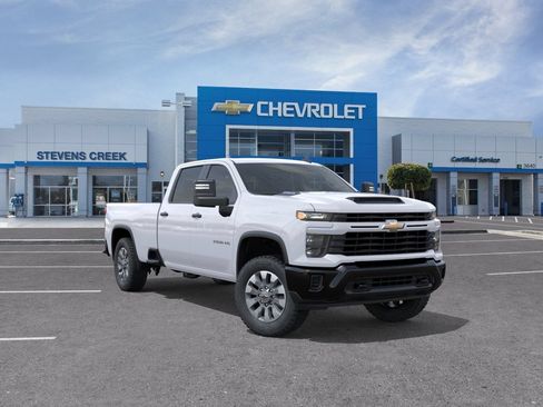 New 2026 Chevrolet Silverado 2500 Custom RWD image 9