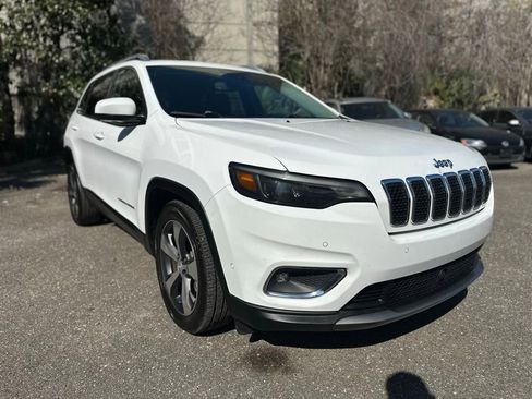 Used 2019 Jeep Cherokee Limited w/ Technology Group image 2