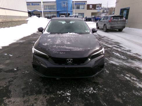 Certified 2024 Honda Civic EX-L image 8