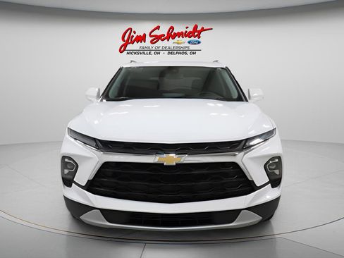 Used 2024 Chevrolet Blazer LT w/ Convenience Package AWD/4WD image 3