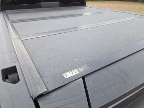 Used 2022 GMC Sierra 1500 AT4 w/ AT4 Premium Package image 29