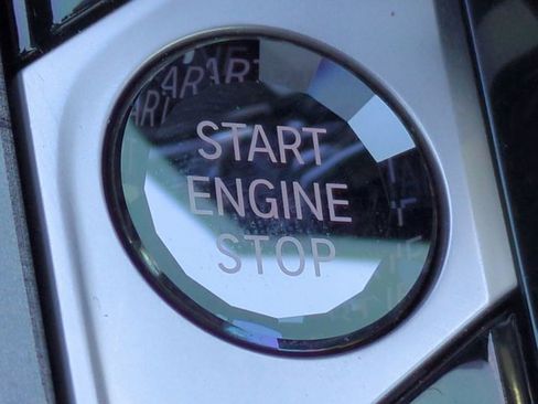 Used 2020 BMW 840i Gran Coupe w/ M Sport Package image 28