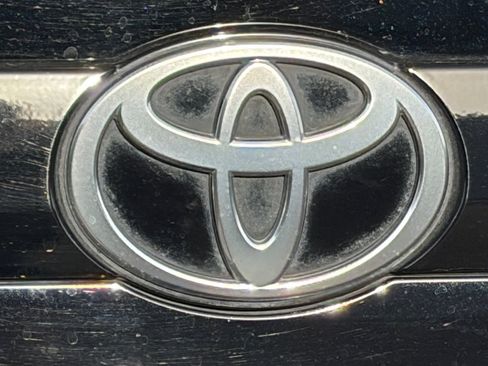 Used 2024 Toyota Grand Highlander FWD image 6