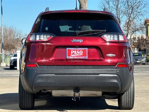 Used 2020 Jeep Cherokee Latitude Plus image 6