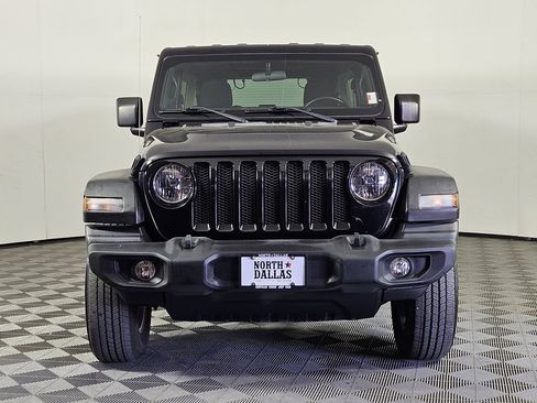 Used 2022 Jeep Wrangler Unlimited Sport AWD/4WD image 2