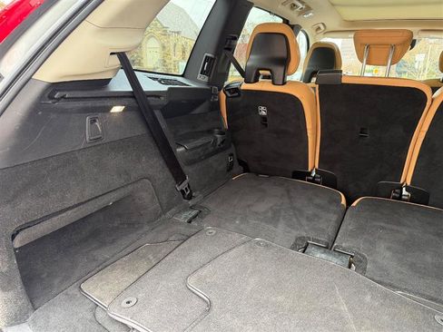 Used 2016 Volvo XC90 T8 Inscription w/ Vision Package image 17