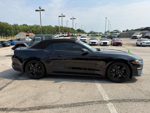 Used 2022 Ford Mustang GT Premium w/ Equipment Group 401A RWD image 50