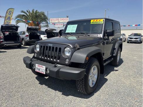 Used 2018 Jeep Wrangler Sport AWD/4WD image 1