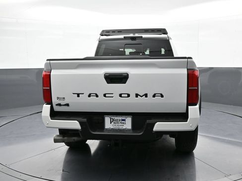 Certified 2024 Toyota Tacoma TRD Off-Road w/ TRD Off Road Premium Package AWD/4WD image 7
