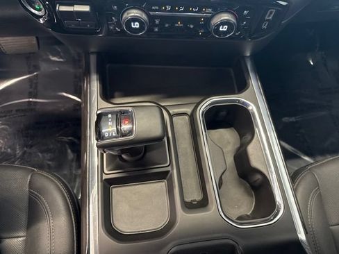 Used 2024 Chevrolet Silverado 1500 LTZ AWD/4WD image 20