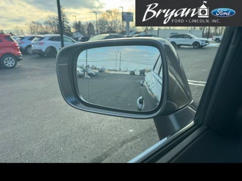 Used 2017 Acura RDX AWD image 37