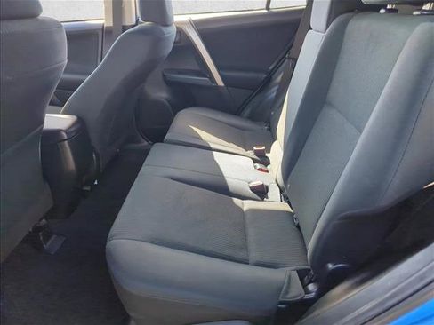 Certified 2018 Toyota RAV4 LE image 25