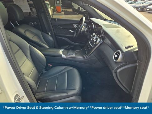 Used 2020 Mercedes-Benz GLC 300 4MATIC w/ AMG Line image 8