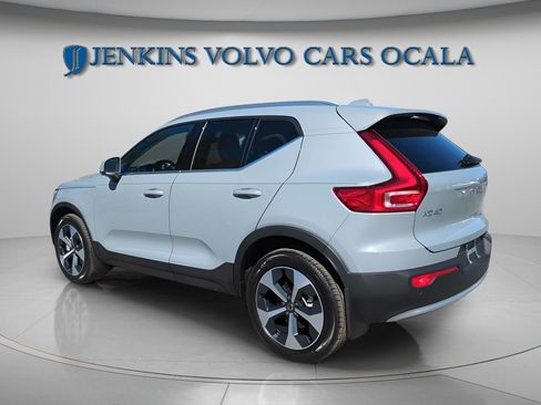 New 2025 Volvo XC40 B5 Core w/ Protection Package Premier image 6