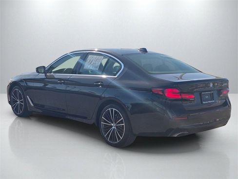 Used 2023 BMW 530i w/ Convenience Package image 7