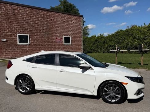 Used 2019 Honda Civic EX image 13