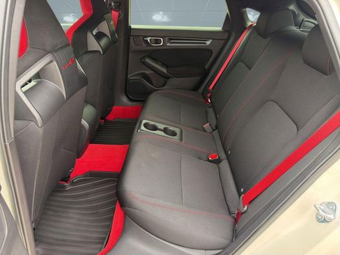 Used 2025 Honda Civic Type R image 16