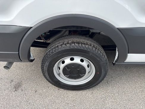 New 2025 Ford Transit 250 148 Medium Roof w/ Load Area Protection Package image 17