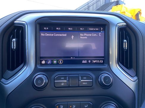 Used 2020 Chevrolet Silverado 1500 LT Trail Boss w/ Bed Protection Package image 26