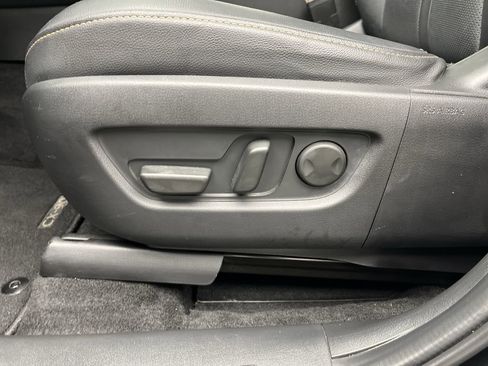 Used 2024 MAZDA CX-90 Plug-In Hybrid w/ Premium Pkg image 13