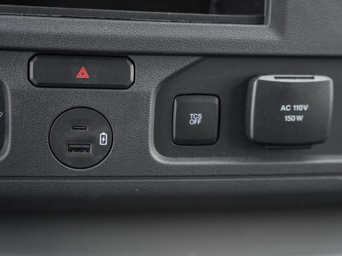 New 2026 Ford E-350 and Econoline 350 Super Duty w/ Power Equipment Group image 31