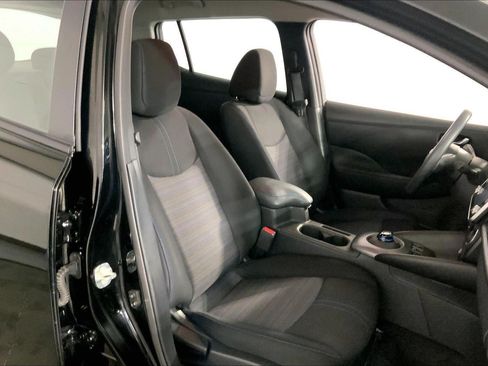 Used 2023 Nissan Leaf S FWD image 7