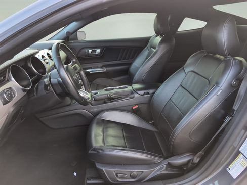 Used 2022 Ford Mustang Premium image 16