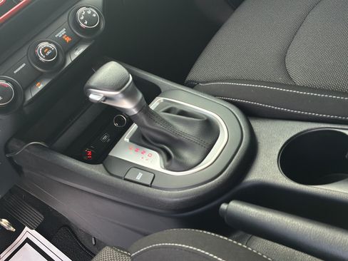 Used 2023 Kia Forte LXS FWD image 33