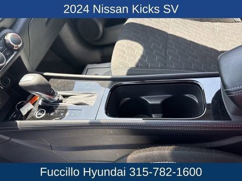 Used 2024 Nissan Kicks SV image 19