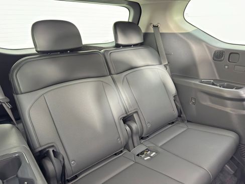 Used 2024 Kia EV9 Light Long Range image 42