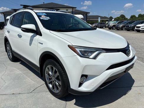 Used 2018 Toyota RAV4 Limited w/ Advanced Technology Package AWD/4WD image 2
