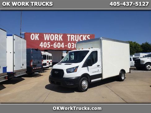 Used 2022 Ford Transit 350 DRW RWD image 1