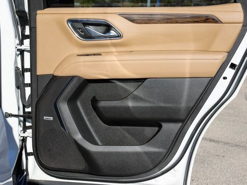 Used 2024 Chevrolet Tahoe Premier image 19