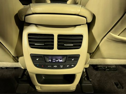 Used 2016 Acura MDX SH-AWD image 10