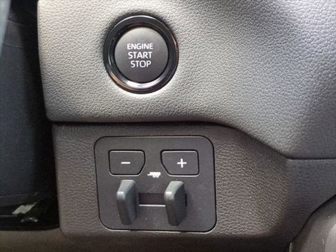 Certified 2026 Toyota Tundra Limited AWD/4WD image 24
