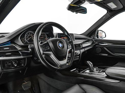 Used 2018 BMW X5 xDrive50i w/ Premium Package image 13