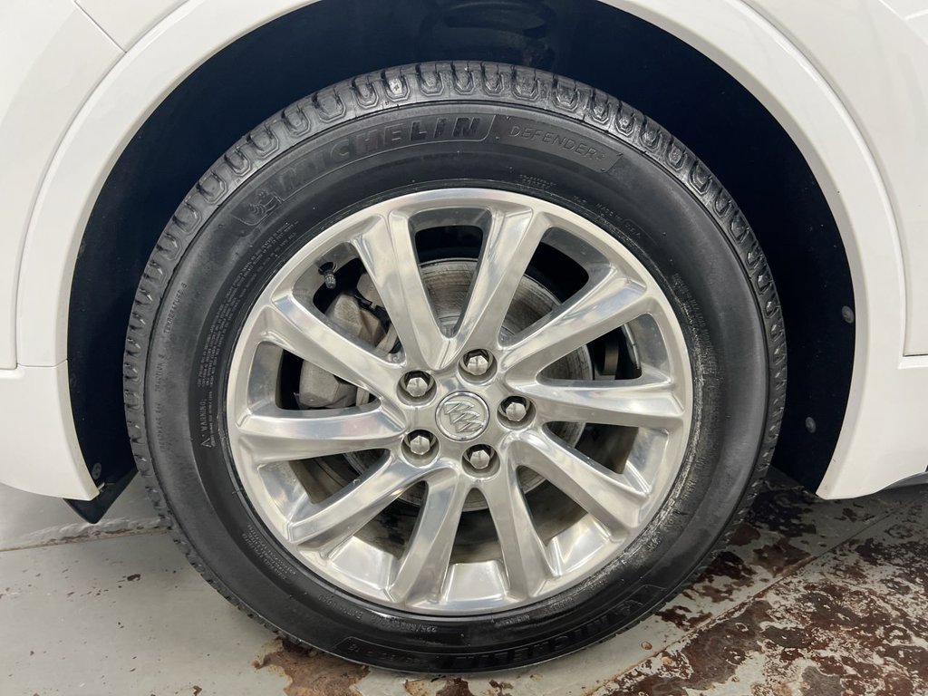 Used 2020 Buick Envision Essence FWD image 27