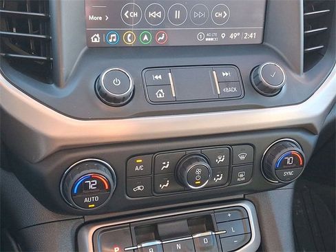 Used 2021 GMC Acadia Denali w/ Denali Ultimate Package image 17