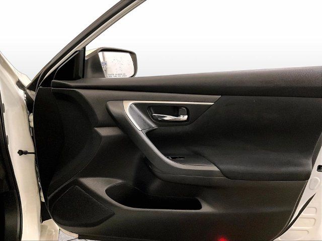 Used 2015 Nissan Altima 2.5 S w/ Power Driver Seat Package FWD image 24