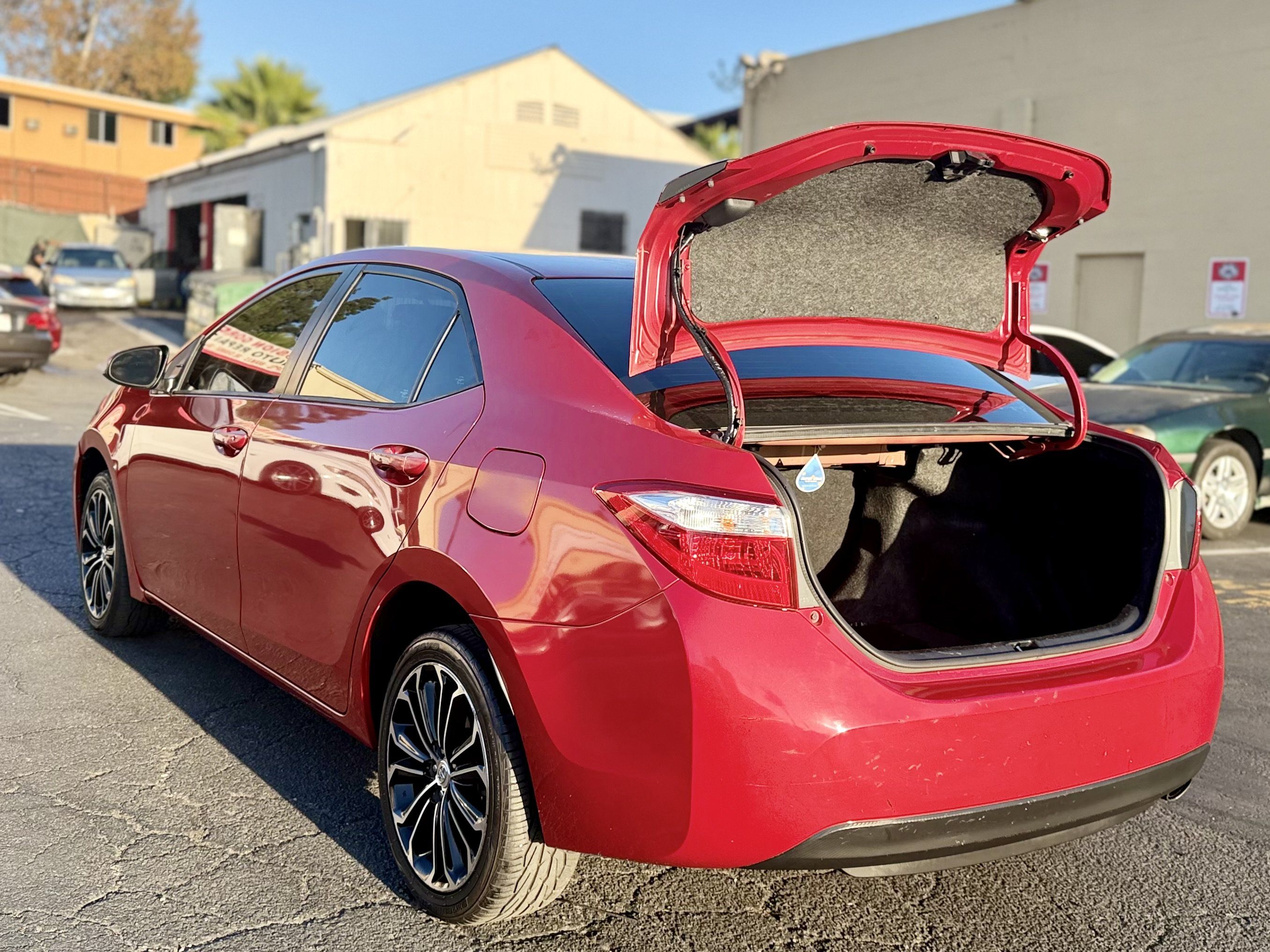 Used 2015 Toyota Corolla S FWD image 8