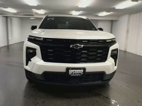 Certified 2024 Chevrolet Traverse LT w/ Midnight/Sport Edition FWD image 3