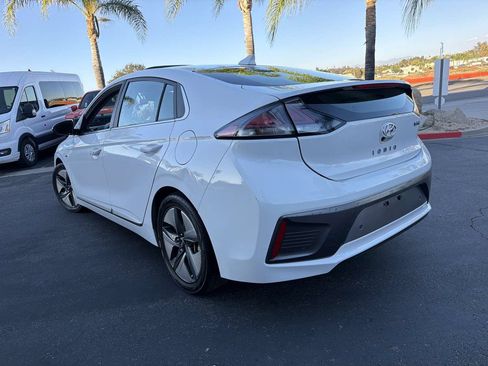 Used 2020 Hyundai Ioniq Limited FWD image 7