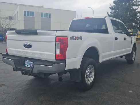 Used 2018 Ford F350 XLT image 6