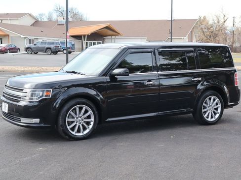Used 2018 Ford Flex Limited image 10