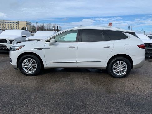 Used 2020 Buick Enclave Essence image 9