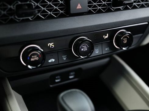 Used 2023 Honda Accord LX image 36