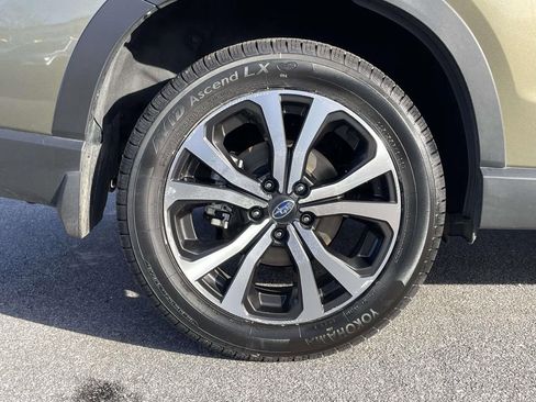 Certified 2023 Subaru Forester Limited image 34