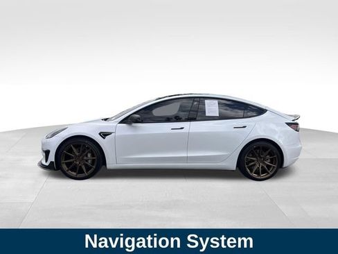 Used 2021 Tesla Model 3 Standard Range Plus RWD image 2